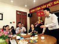 The meeting commended the contributions of the female staff of the Board of Agriculture Project on the occasion of the Vietnamese Women on 20-10